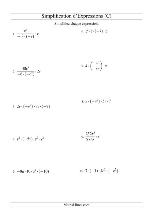 Simplification d'Expressions Algébriques avec Quatre Termes et Une Variable (Multiplication et Division) (C)