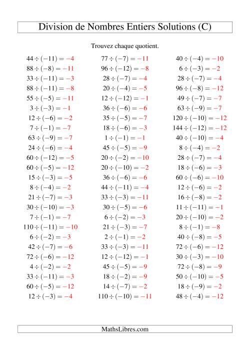 Division de nombres entiers -- Positif divisé par négatif (75 par page) (C) page 2