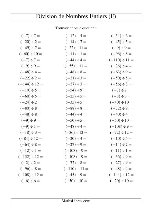 Division de nombres entiers -- Négatif divisé par positif (75 par page) (F)