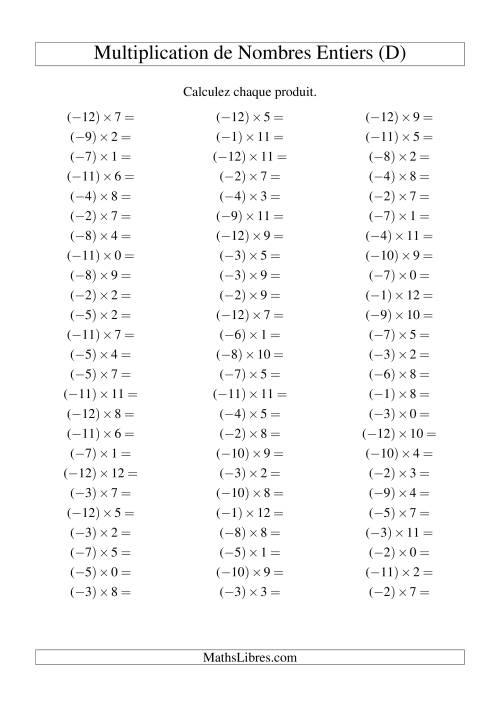 Multiplication de nombres entiers -- Négatif multiplié par positif (75 par page) (D)