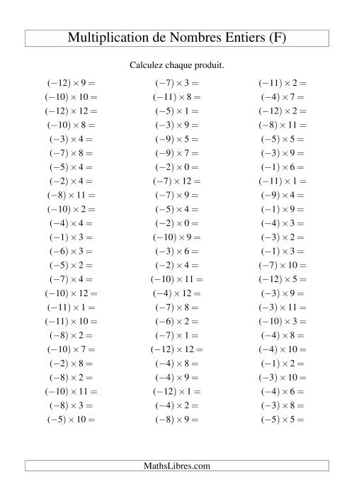Multiplication de nombres entiers -- Négatif multiplié par positif (75 par page) (F)