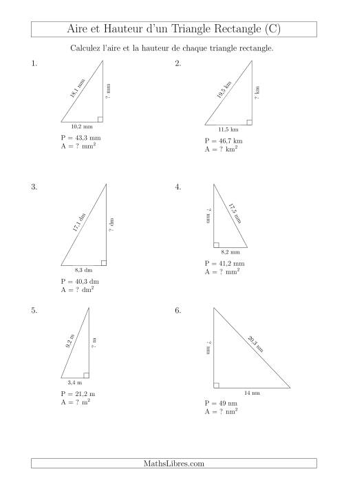 Calcul de l'Aire et Hauteur d'un Triangle Rectangle (C)