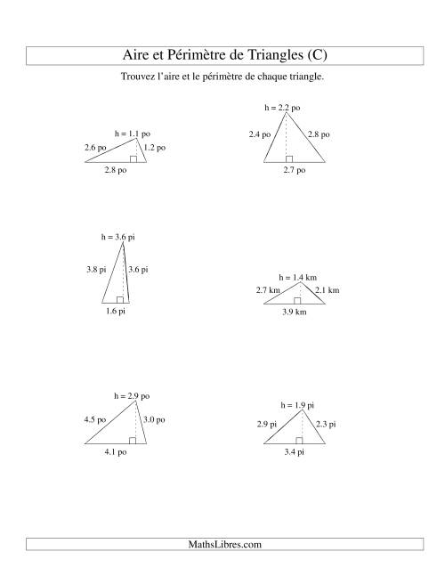 Aire et périmètre de triangles (jusqu'à 1 décimale; variation 1-5) (C)