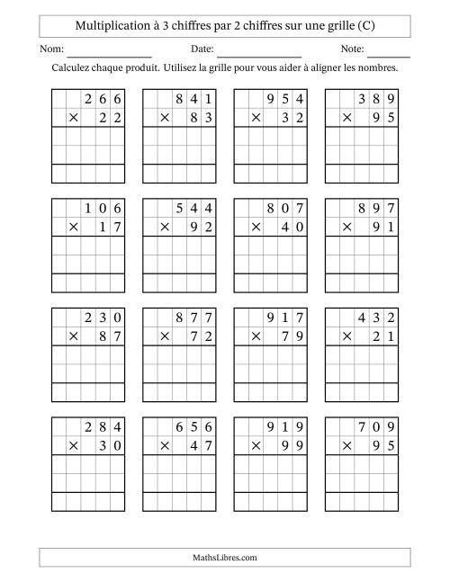 Multiplication à 3 chiffres par 2 chiffres avec le support d'une grille (C)