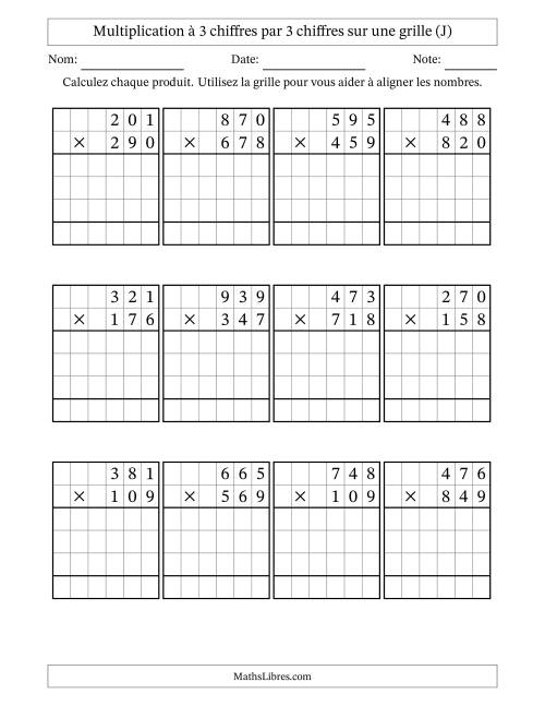 Multiplication à 3 chiffres par 3 chiffres avec le support d'une grille (J)