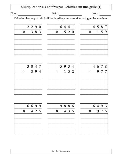 Multiplication à 4 chiffres par 3 chiffres avec le support d'une grille (J)